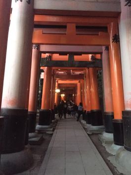Inari Shrine -- 10000 gates